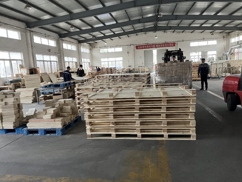 木托盤免熏蒸和木箱包裝為什么能贏得了各行業(yè)機(jī)械和產(chǎn)品包裝的信賴？